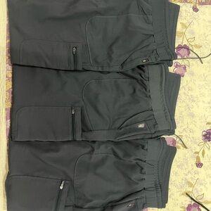 Jogger style scrub pants. Never worn. Size L
